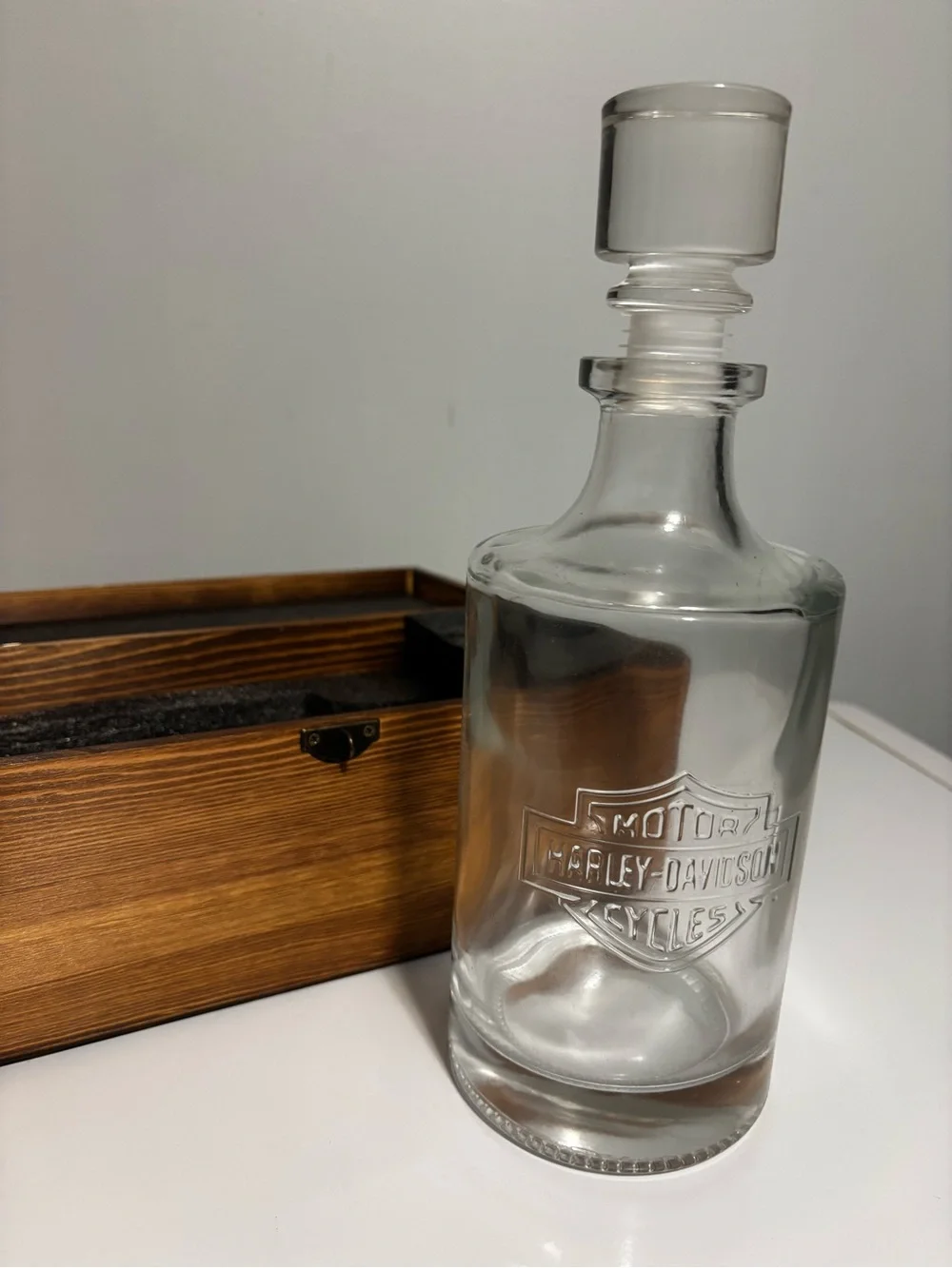Harley-Davidson Clear Glass Decanter with Clear Stopper